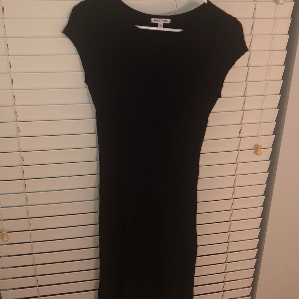 Jersey body con black dress